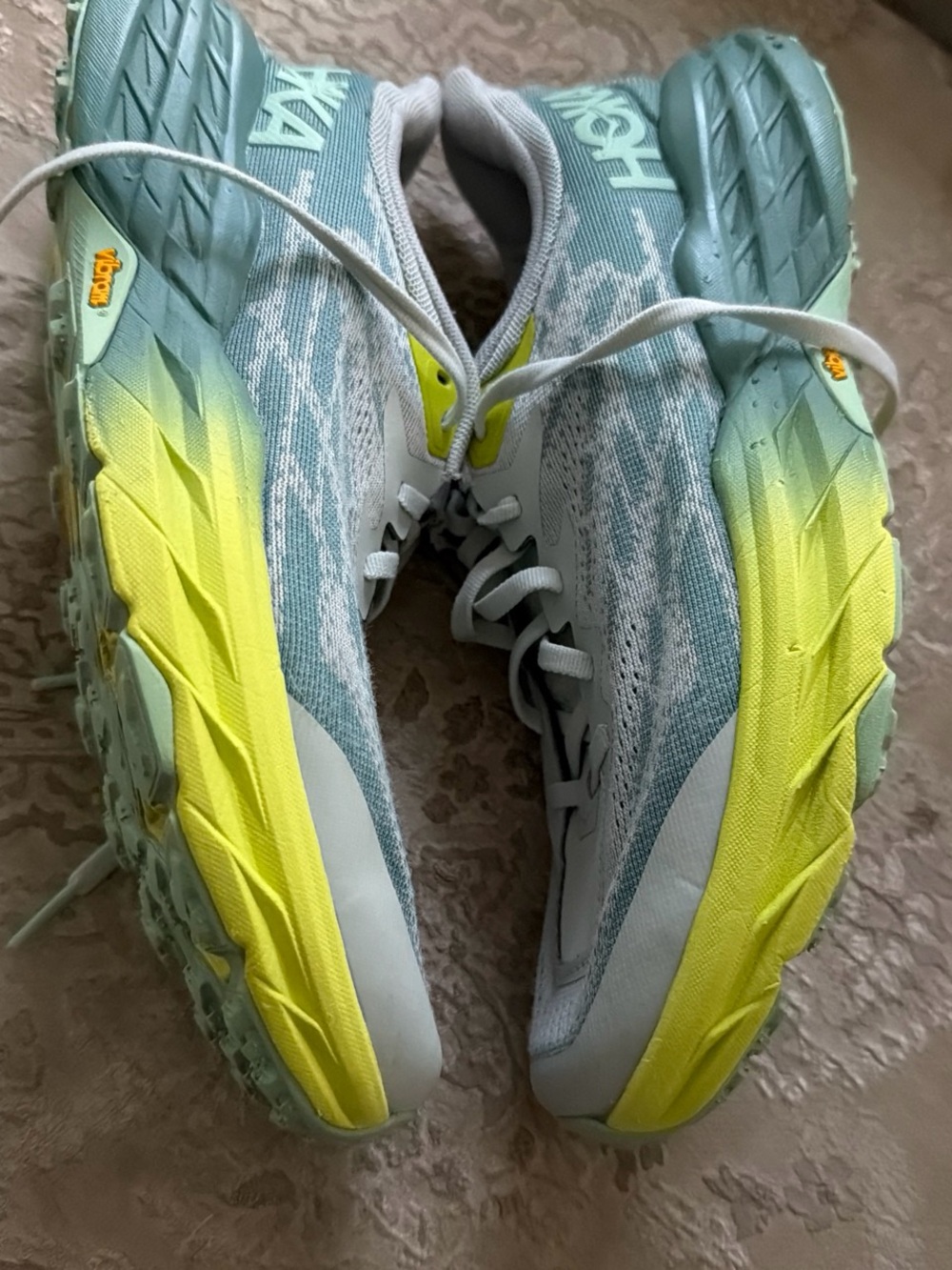 Hoka Speedgoat Trail Running women sz 10 - Picture 3 of 4